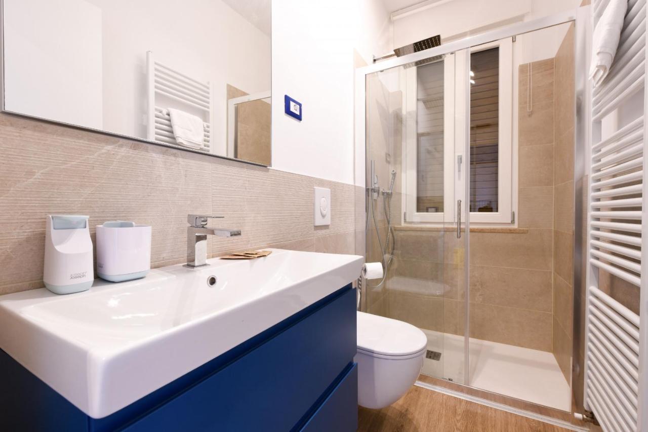 Blue Suite Apartment Sirmione Exterior foto