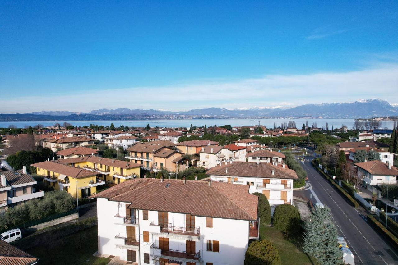 Blue Suite Apartment Sirmione Exterior foto