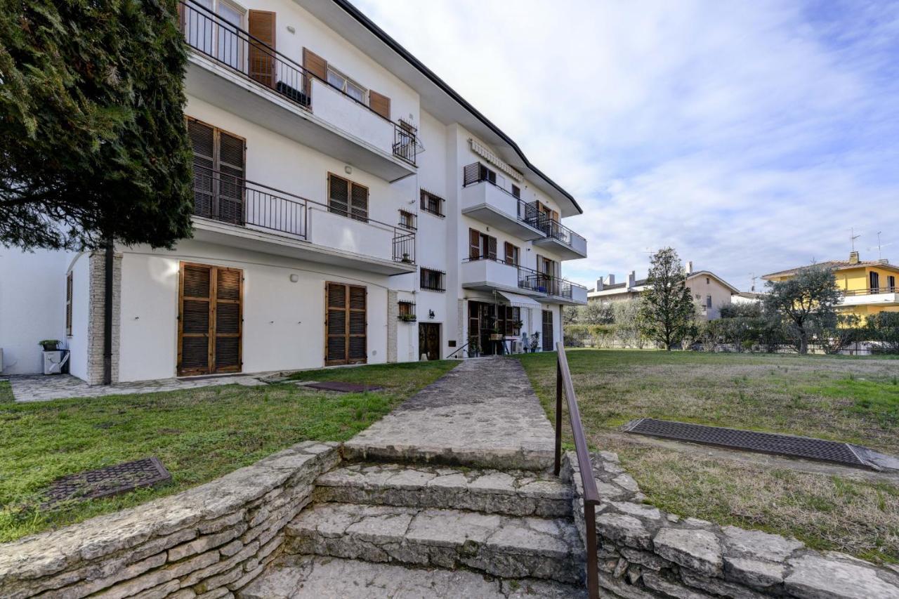 Blue Suite Apartment Sirmione Exterior foto